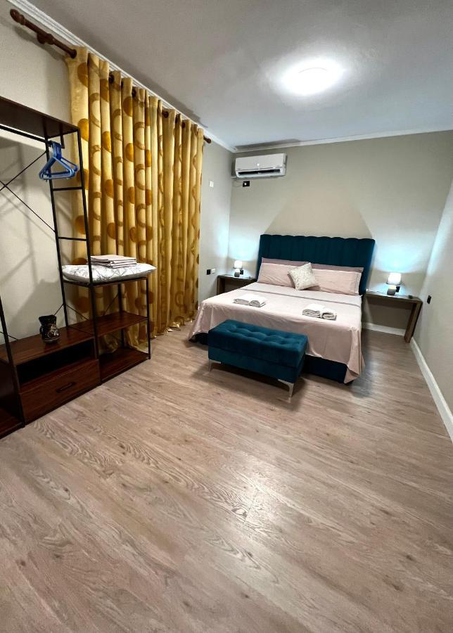 Bejart Apartment 3 Tirana Bagian luar foto